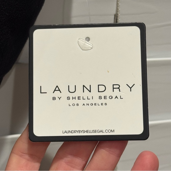 NEW Laundry By Shelli Segal Black Bodysuit Athleisure Pilates Travel Size Large - Picture 3 of 8